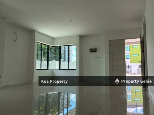 Aurora Height Moyan Double Storey Corner Terrace House for Sale