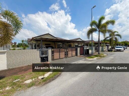 Freehold & Renovated | Semi-D Single Storey House, Taman Meru Harapan, Jalan Jambu Meru Klang  .