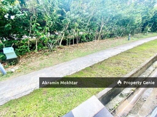 FREEHOLD & RENOVATED | Double Storey Terrace@Nadayu 92, Kajang