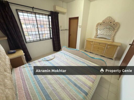 Partially Furnished & Extended | 2 Storey Terrace SP6 Bandar Saujana Putra Selangor