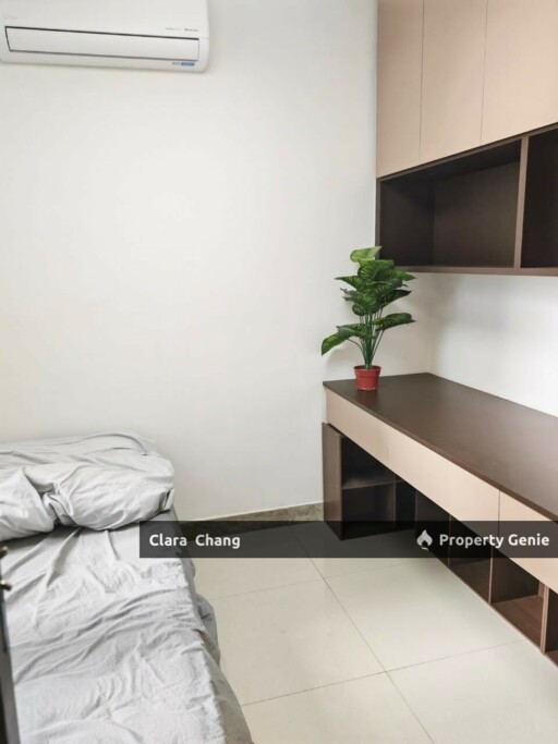 R&F Princess Cove Phase 1 Mid Floor 3Bed 1Bath for Rent