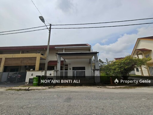 DOUBLE STOREY CORNERLOT  BANDAR PUTRA, KUANTAN PAHANG  ➡️ Freehold | Open Title
