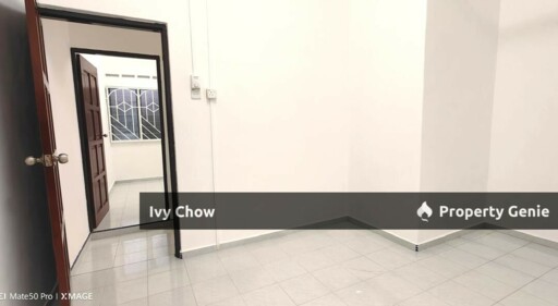 Taman Megah Kluang Full Loan for Sale