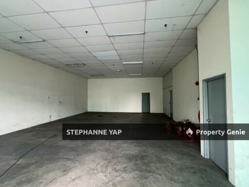 PIP Semi-D Warehouse for Rent