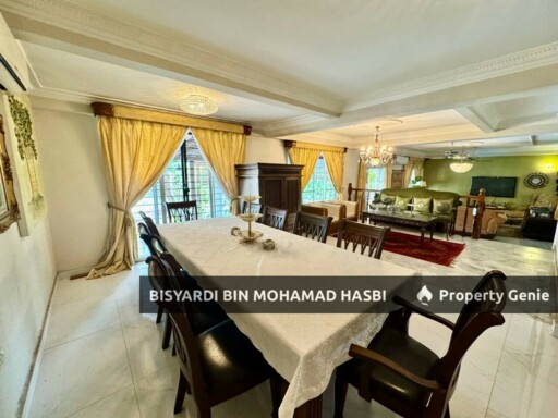 Corner Lot Bungalow @ Istana Bukit Kayangan, Seksyen 12 Shah Alam .