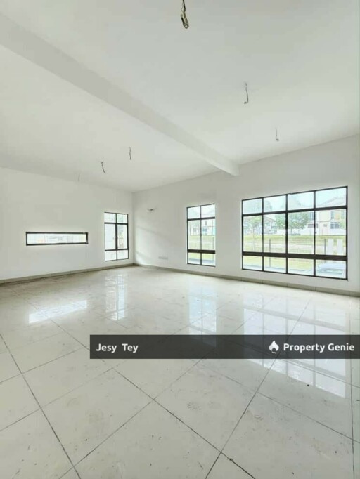 Taman Seri Austin Double Storey Endlot Sales