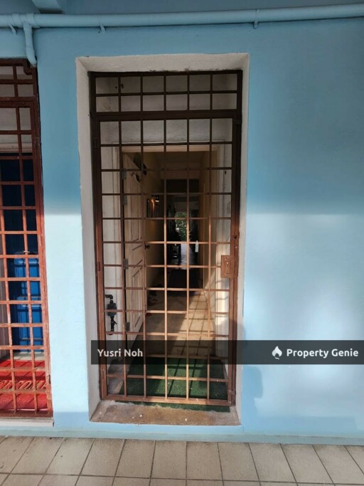 HOUSE FOR SALE AT BAYU BEACH RESORT HOTEL