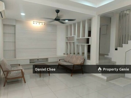 Meru Valley Golf Club Fully Furnished Town House 2.5 Storey For Rent