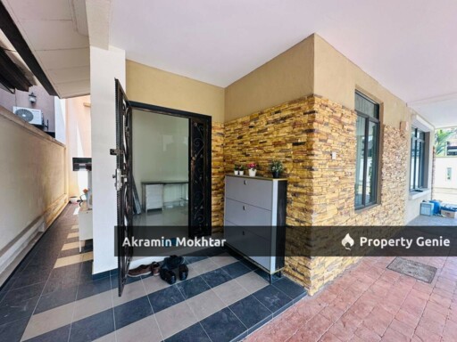 RENOVATED 2.5 Storey Semi D Puncak Bangi, Seksyen 6, Bandar Baru Bangi