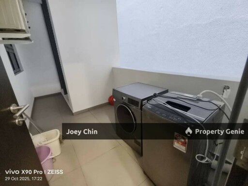 Molek Pine 4-High Floor JB City View Condo Fully Furnished For Rent