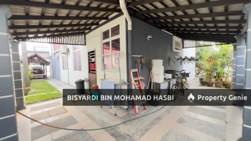 2 Unit Sekali Side By Side 1 Owner Renovated 1.5 Storey Bungalow Taman Senawang Perdana, Senawang.