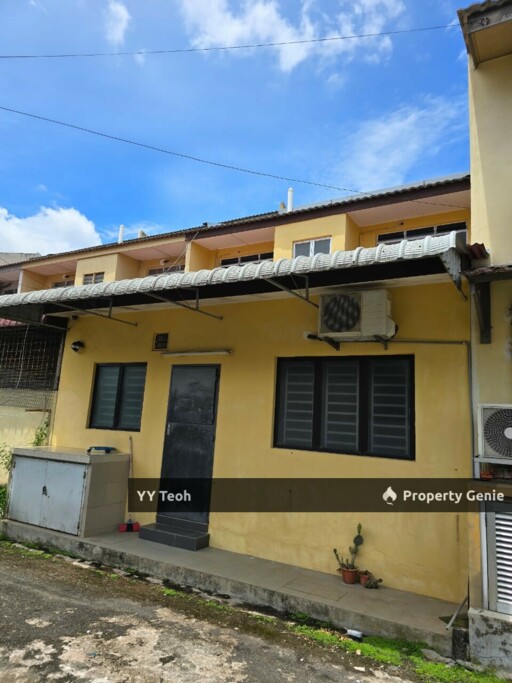 Taman Merdeka Double Storey Terrace