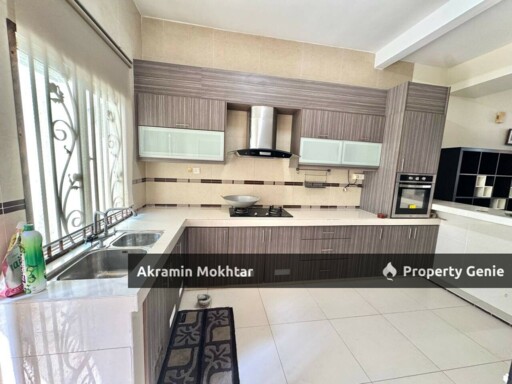 Gated & Guarded | Double Storey Terrace Subang Galaxy U5, Shah Alam.