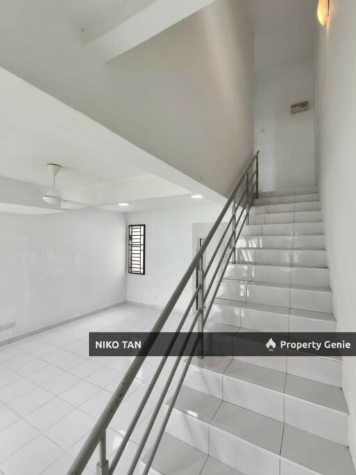 Laman Indah 2 Sty RMMJ Pulai Indah For Sale