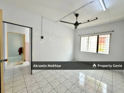Freehold & 1st Floor | Flat Baiduri Bandar Tasik Kesuma, Semenyih