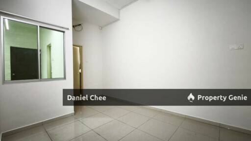Botani Double Storey Terrace House For Rent