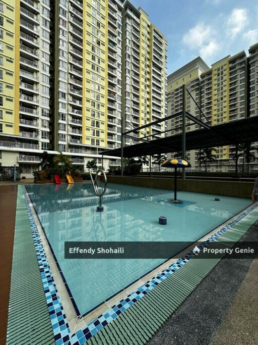 PLATINUM LAKE PV16 PENTHOUSE CONDO SETAPAK