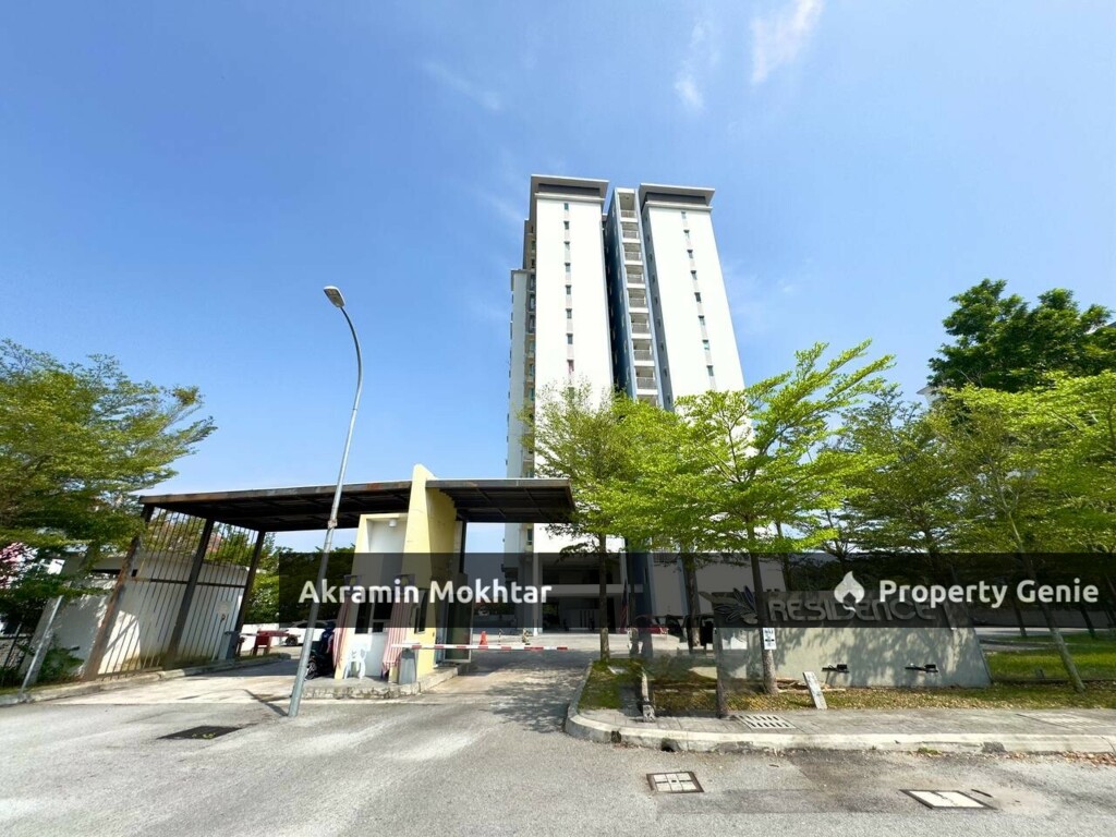Freehold & 2 Parking | The Residence 1 Apartment @ Tiara South Semenyih Selangor