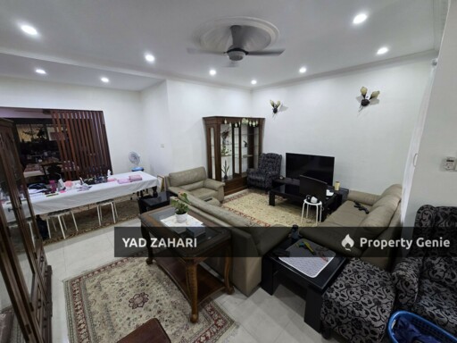 Bukit Jelutong, Shah Alam | 2-Storey Superlink Terrace 5+1 Rooms | RM970K - Fully Reno & Extended and Prime Location
