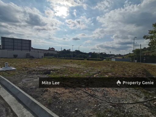 Ulu Tiram Prime Commercial Land For Sale!