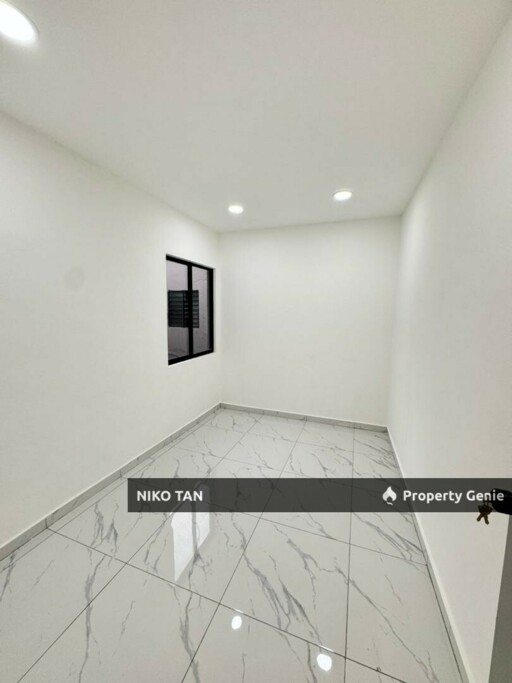 Tasek 64 Flat with Fully Renovated For Sale