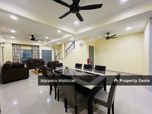 IFRERHOLD, CORNER UNIT & FULLY FIRNISHED | 3 Storey Terrace Taman Universiti, Bangi