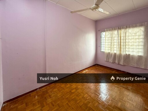 Corner Lot Double Storey Taman Saujana Puchong SP10