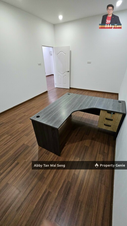 Panas Bah! Suria Inanam 1st Floor Ready Pakai, Harga Cun Gila!