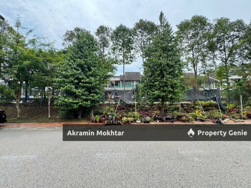 Freehold & Facing Open | 3 Storey Superlink Terrace Thistle Grove Denai Alam Renovation And Additional Bedroom .