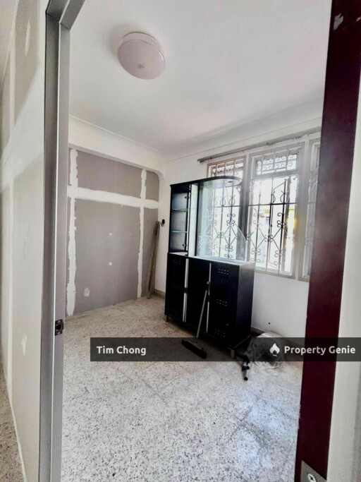 🔥【Jalan Sri Pelangi 双层角头单位 出租】🔥