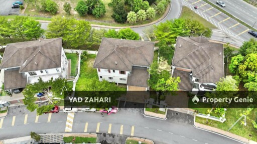 Saujana Villa, Taman Prima Saujana, Kajang | 2.5 Storey Bungalow 5 Bedrooms | RM1.75M - Gated and Guarded, Freehold, Spacious Hall & Built Up