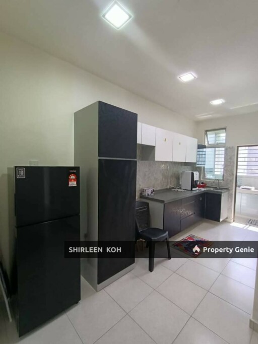 Male Room Renting at Suriamas Suites Condominium @ Larkin JB Town