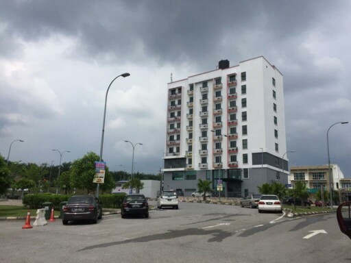 Taipan @ Slim River