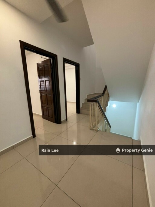 Freehold / Fully Extended / 3 Storey Terrace for Sale / Intermediate Lot / Near Pavilion Bukit Jalil /24Hrs Security with Gated & Guarded