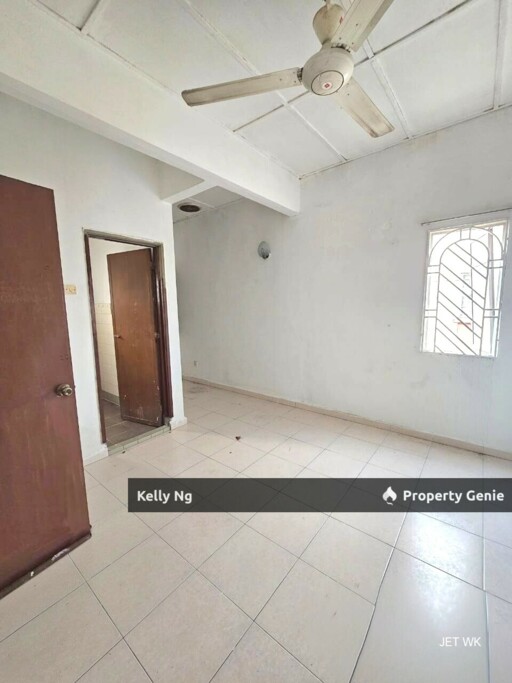 Double Sty Endlot House At Tmn Sri Andalas Klang For Rent