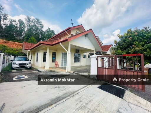 Freehold, Facing Open & Partially Furnished | 1.5 Storey Semi D Taman Desa Utama, Sg Merab, Kajang ✅