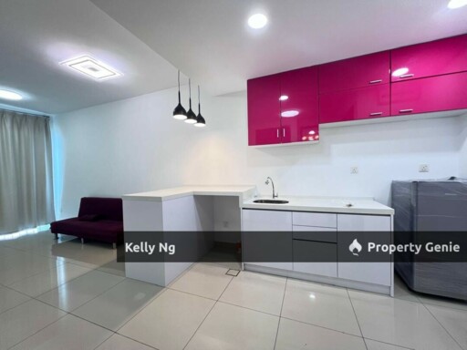 Trefoil Studio Unit Partly Furnished At Setia Alam Shah Alam For Rent