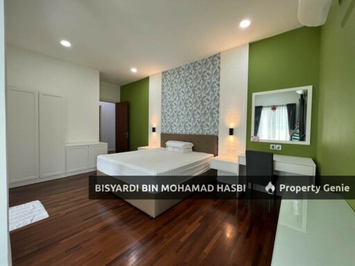 FULLY FURNISHED & RENOVATED 3 STOREY BUNGALOW, TAMAN TAMING MUTIARA 2, BANDAR SUNGAI LONG, KAJANG .