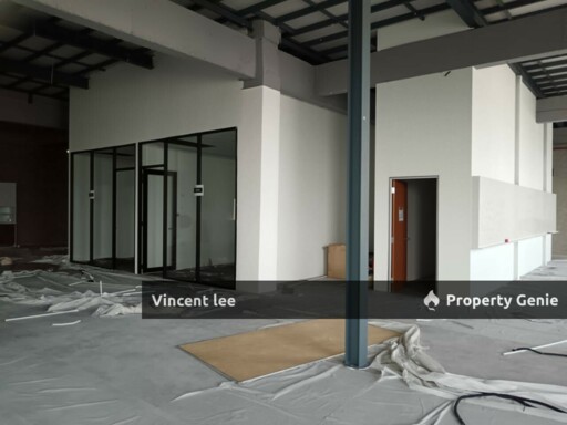 Taman Meranti Jaya, 4 Storey Warehouse Factory , 3 Ton Floor Loading, 40 Foot Container Access, with Cargo Lift, 100 Amp Power Supply, 23 Feet Height at Ground Floor, Prime Location, Easy Access to Hi