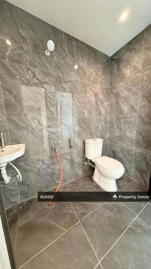 Renovated Freehold Double Storey House in Taman Desa Cemerlang