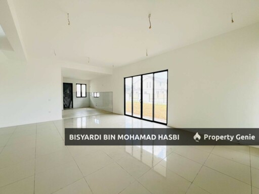 Corner Lot 2 Storey Terrace Nadira 2 Bandar Bukit Raja, Klang.
