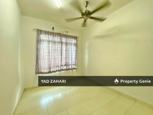 Villa Park, Seri Kembangan | RM330K -  Nicely Renovated, Semi Furnished & Unit Near Lift