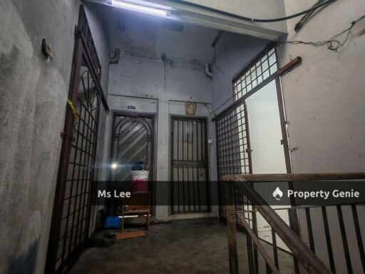 3rd floor Shop Apartment RM 450 (Setia Price)-Taman Sentosa @ Klang-Ready Now