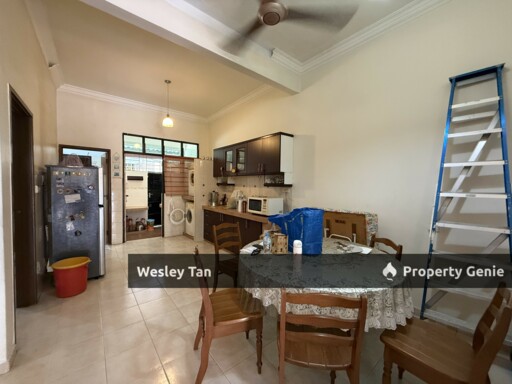 Taman Pertam Jaya , Ujong Pasir Melaka - 2 Storey Terrace House | Fully Extended | Near To Melaka City Center | Furnished | For Sale