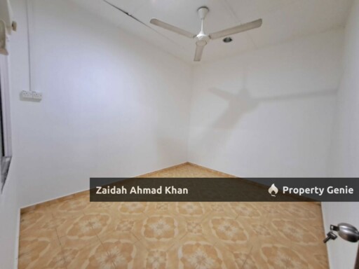 TAMAN HIEW PIOW SEMENYIH SINGLE STOREY TERRACE HOUSE FOR SALE FREEHOLD WELL KEPT