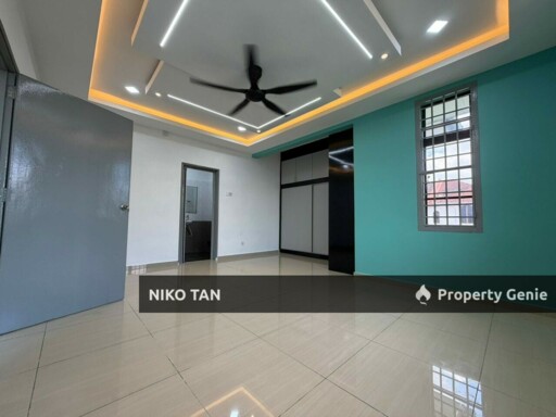 [Corner Lot]2-Storey @ Jalan Bayu Bandar Seri Alam For Sale
