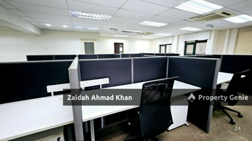 KL CITY CENTER OFFICE FOR RENT NEAR MRT NEAR PARKING NEAR UNIVERSITY NEAR KG BARU NEAR KL TOWER OFFICE FOR RENT PARTLY FURNISHED OFFICE SUITABLE FOR CUSTOMER SERVICE