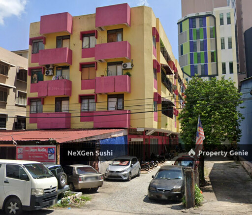 4 Storey Building with 5 units shop & 15 units Apartment @ Kampung Baru