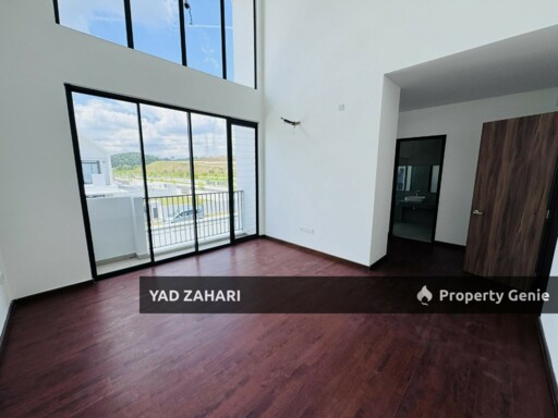 Elmina Green 8, Shah Alam | 2-Storey Semi-D 4+1 Rooms | RM1.8M - 10ft Extra Land at Side & Backyard and Centre of Elmina