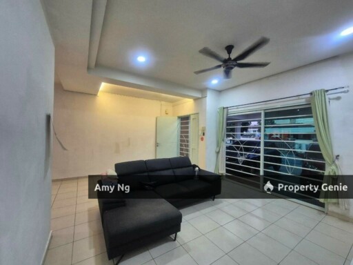 Botani Bougainvillea FreeHold Double Storey Terrace For Sale